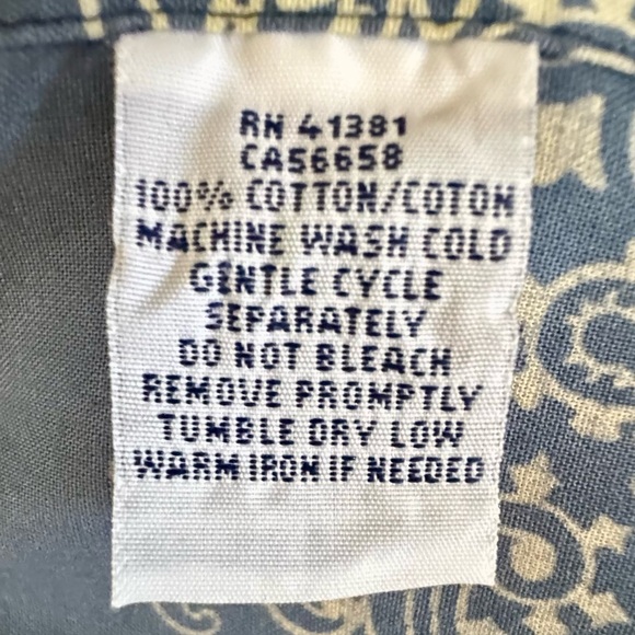 Ralph Lauren Bandana Print Button Down Shirt / Blue / Size Small - Picture 5 of 5